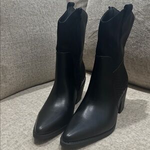 SALE.  Brand New Black Women's Ankle Boots